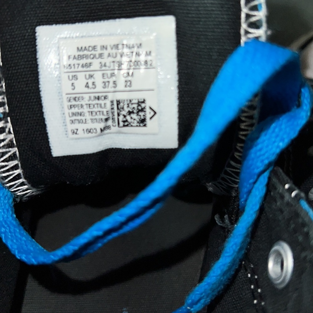 🟨Converse🟦 - Picture 5 of 5